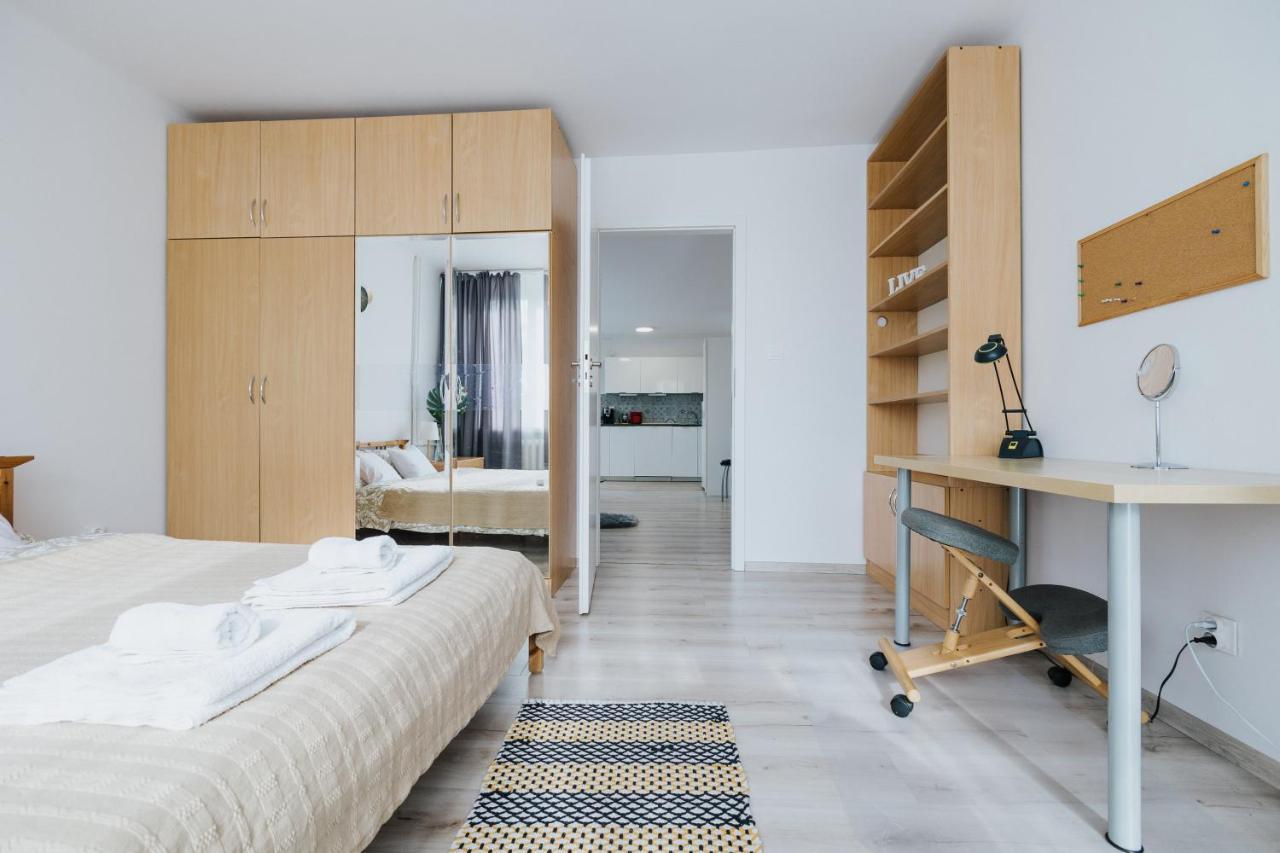 Апартаменты Apartament 29L Краков Экстерьер фото